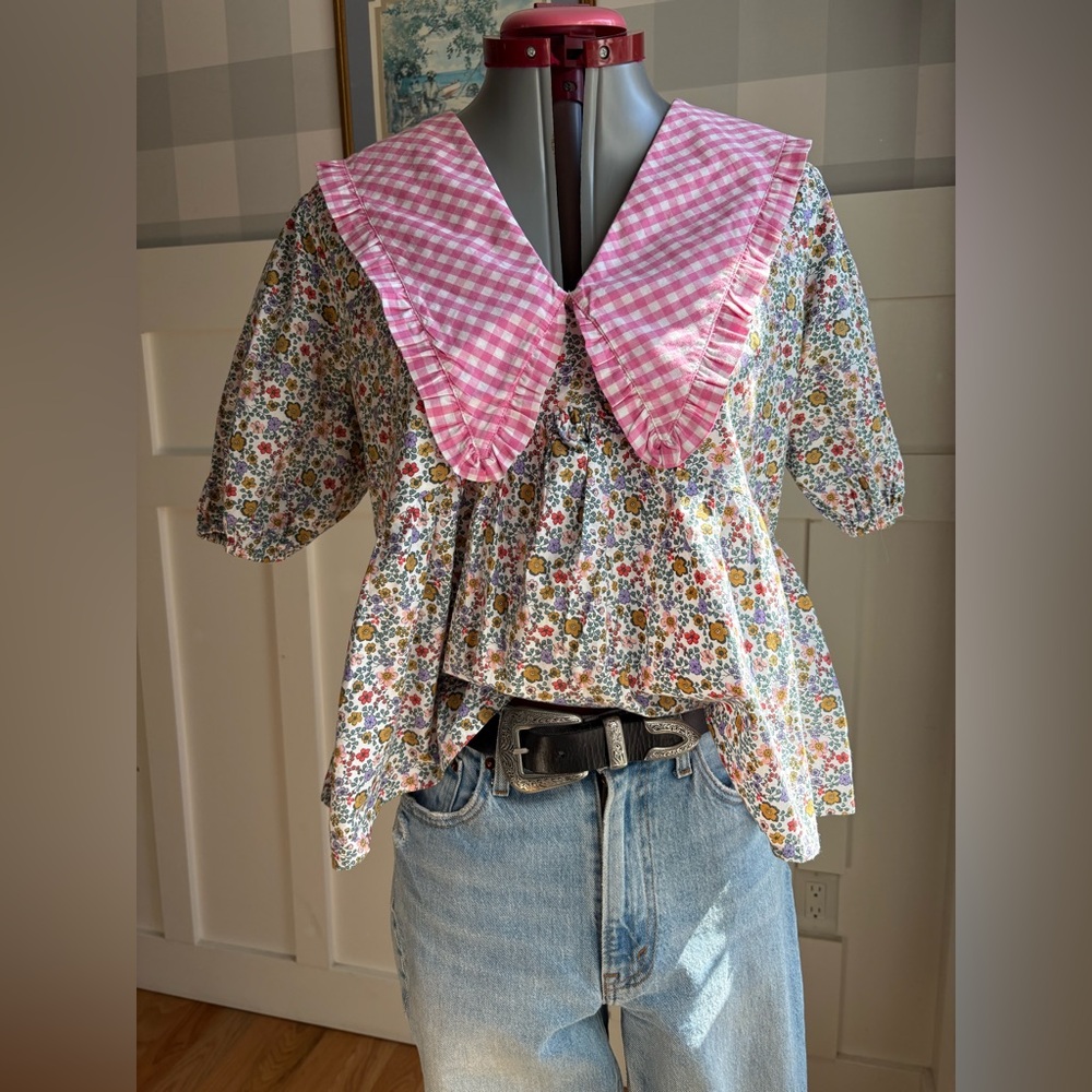 Cotton Romantic Core Floral Blouse with Pink Checkered Collar Size 8